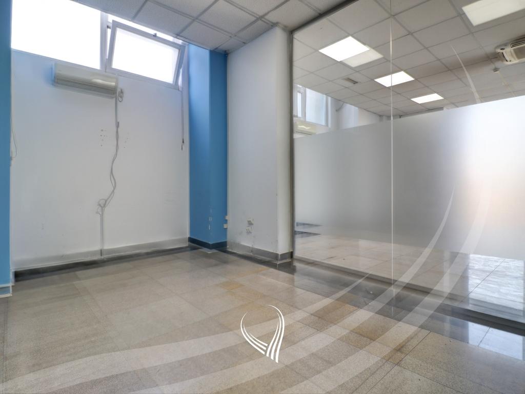 Zyre 934m2 for rent in the Pejton neighborhood14
