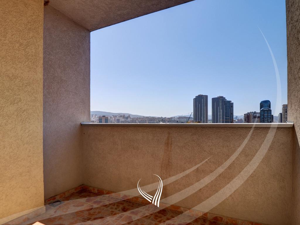 Zyre me 4 dhoma pune me qira në lagjen Arbëria – Dragodan7