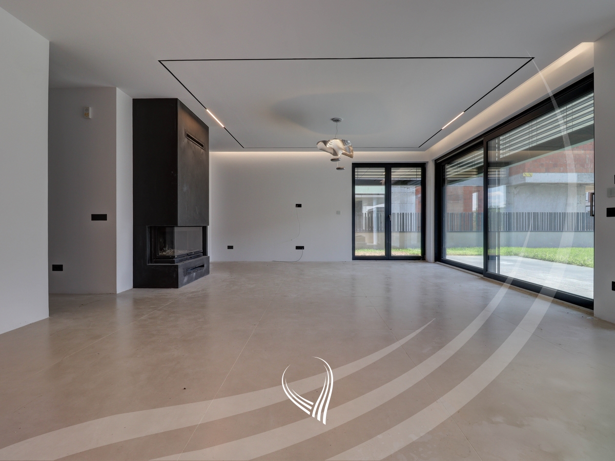 Shtëpi me 4 dhoma gjumi në shitje në Preoc – afër lagjes Marigona Residence5