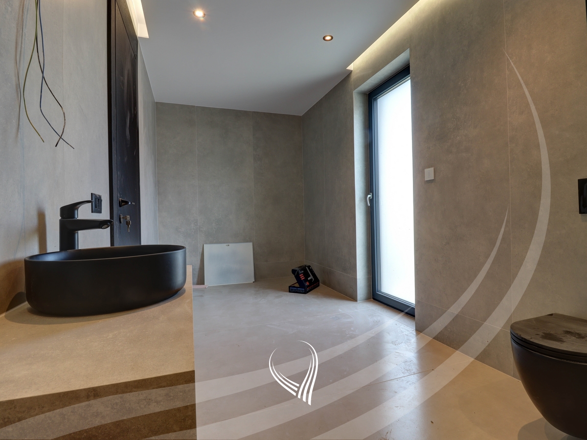 Shtëpi me 4 dhoma gjumi në shitje në Preoc – afër lagjes Marigona Residence29