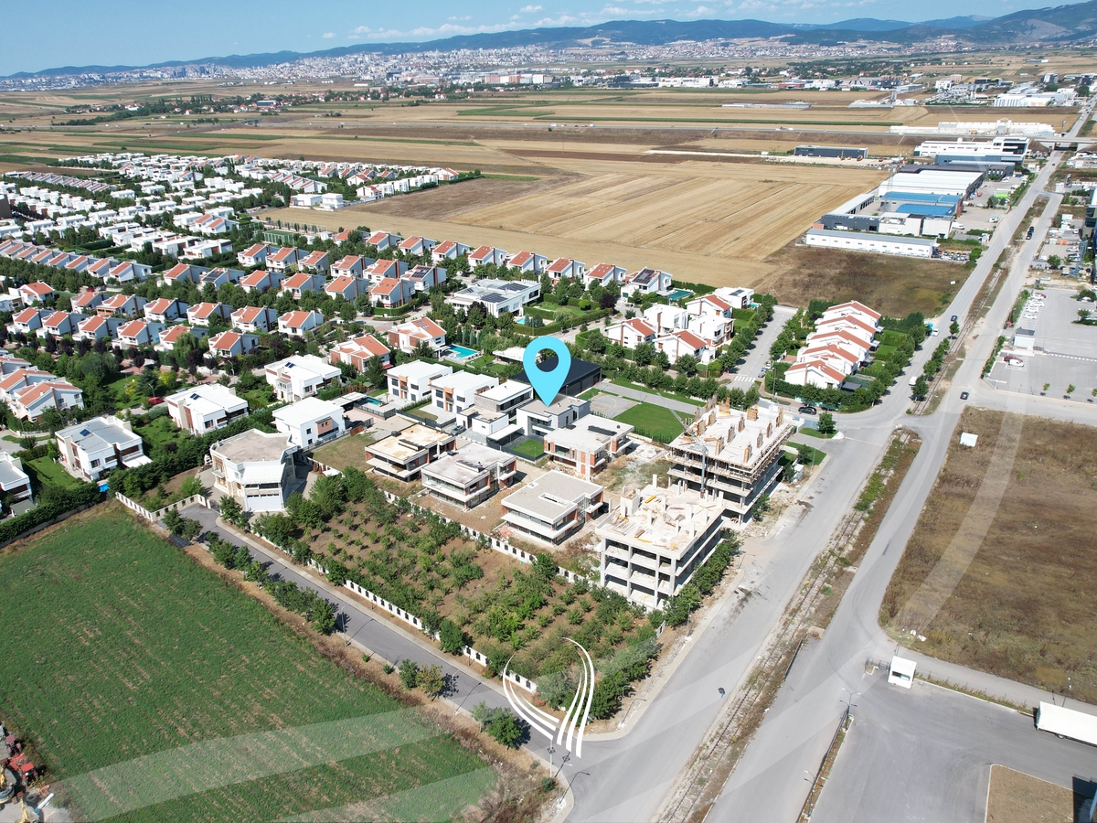 Shtëpi me 4 dhoma gjumi në shitje në Preoc – afër lagjes Marigona Residence38