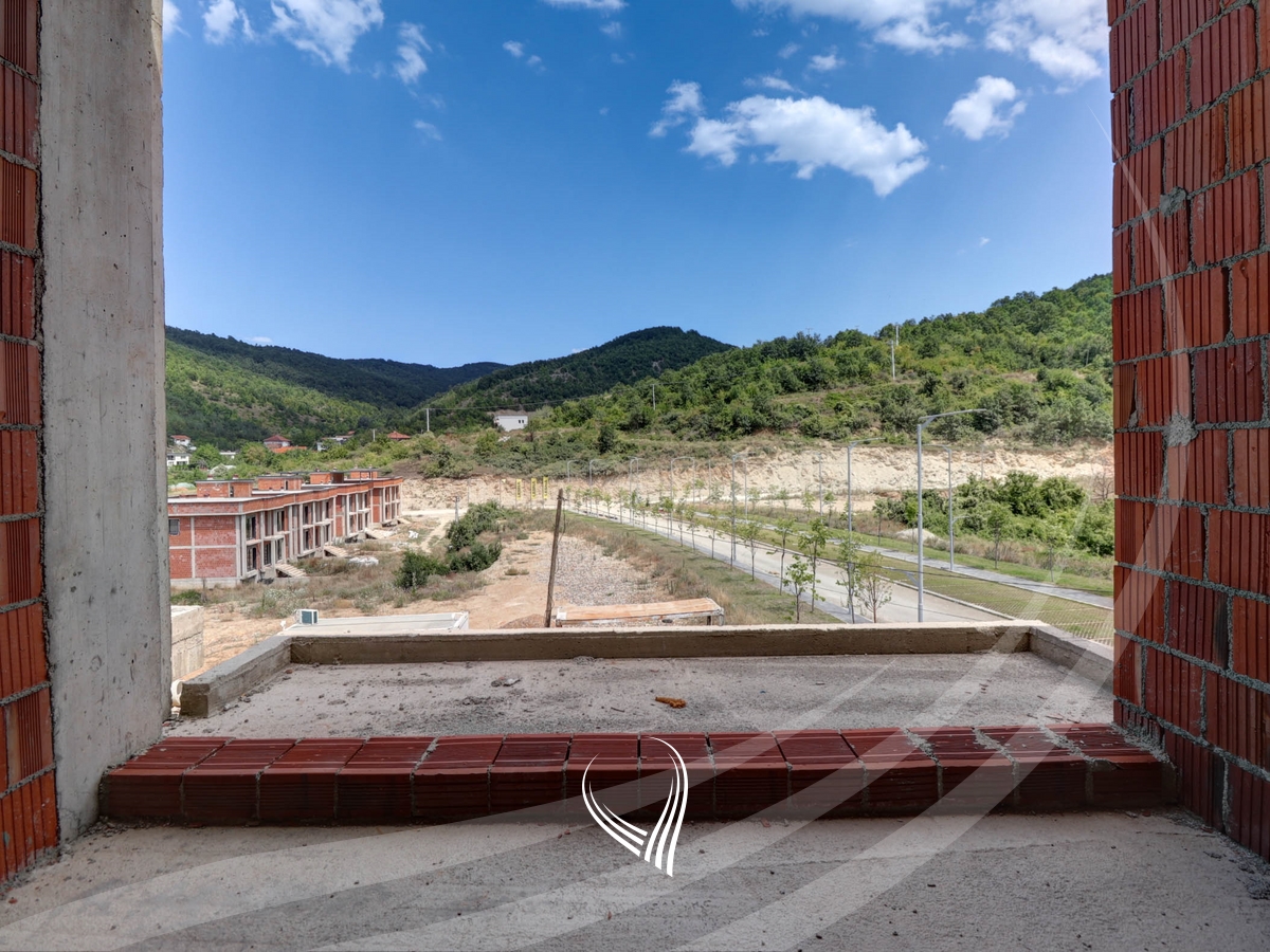 Shtëpi 322m2 në shitje në Lagjen e Gjelbërt20