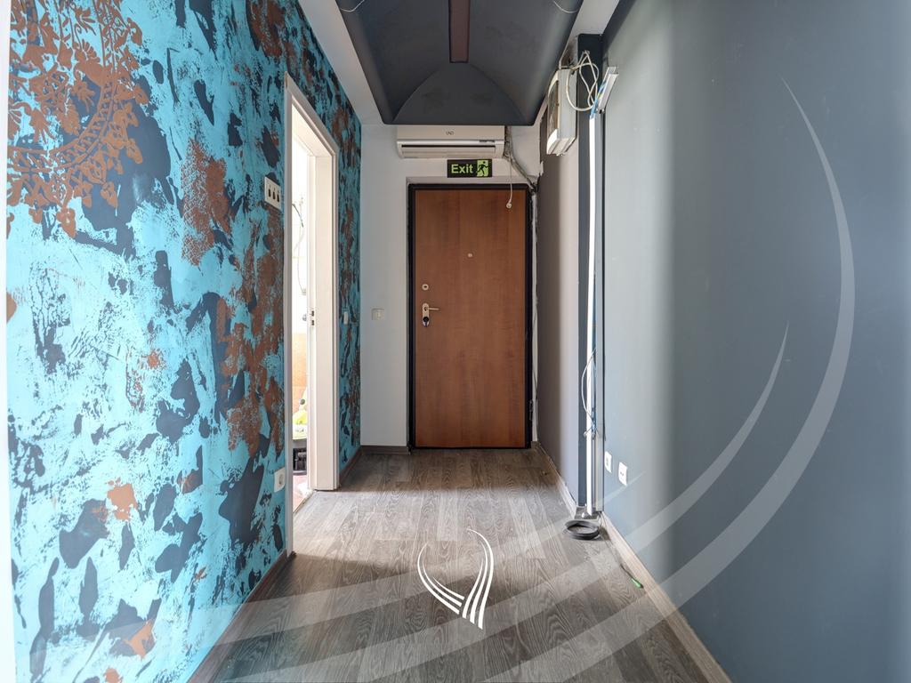 Zyre me 2 dhoma pune me qira në Qendër7