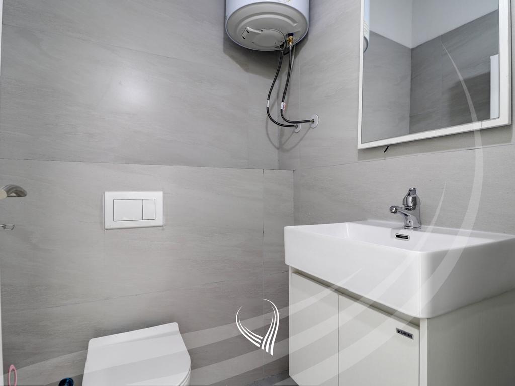 Lokal 60m2 me qira në lagjen Mati 14