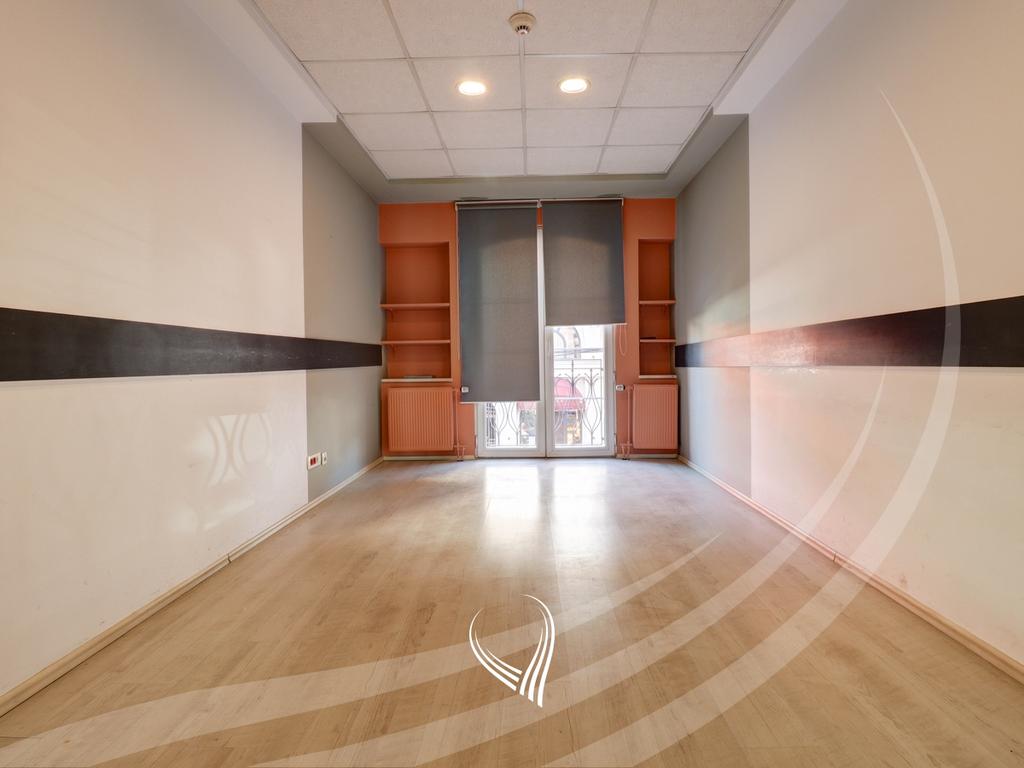 Commercial property 2,900m2 for rent in Aktash neighborhood4