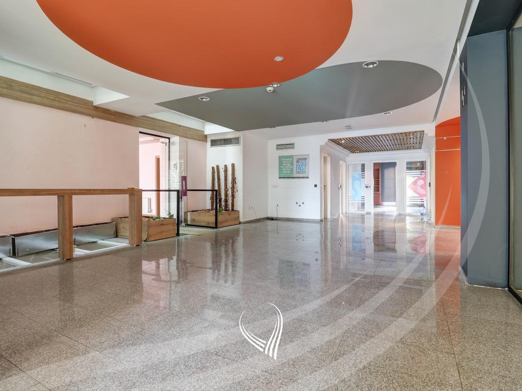 Commercial property 2,900m2 for rent in Aktash neighborhood9