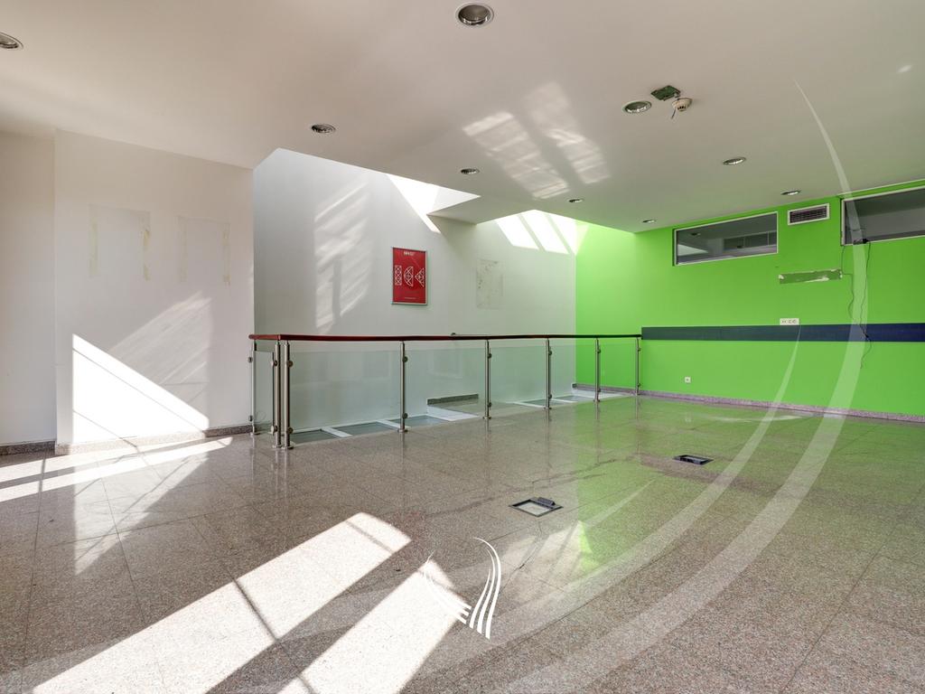 Commercial property 2,900m2 for rent in Aktash neighborhood17
