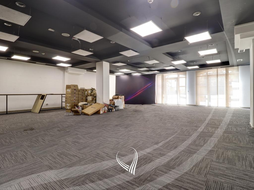 Commercial property 2,900m2 for rent in Aktash neighborhood19