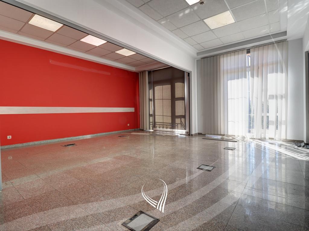 Commercial property 2,900m2 for rent in Aktash neighborhood25
