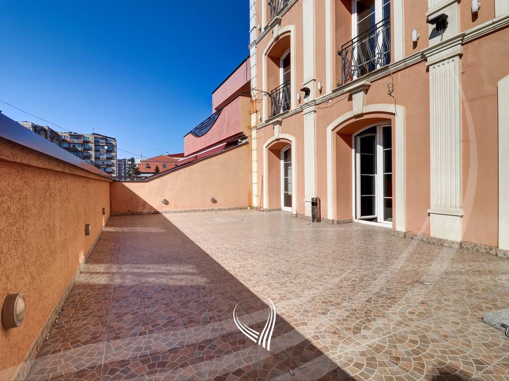 Commercial property 2,900m2 for rent in Aktash neighborhood39