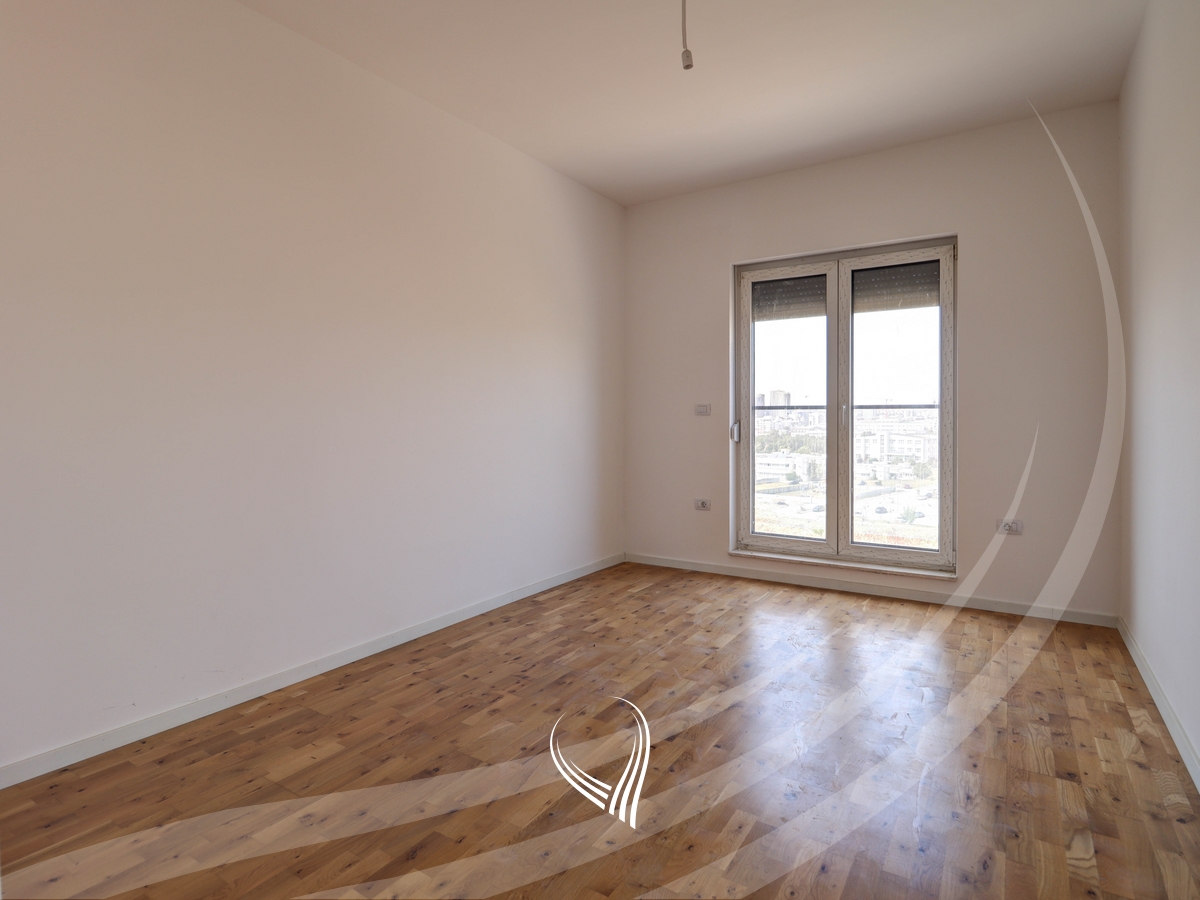 Banesë me 3 dhoma gjumi me qira në lagjen Prishtina e Re – Rruga A4