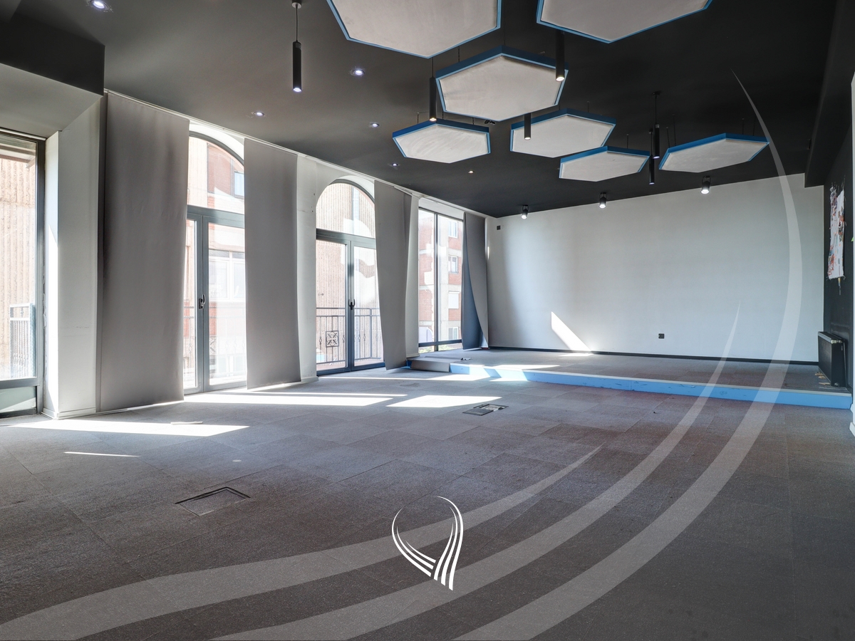 Commercial property 2,900m2 for rent in Aktash neighborhood30