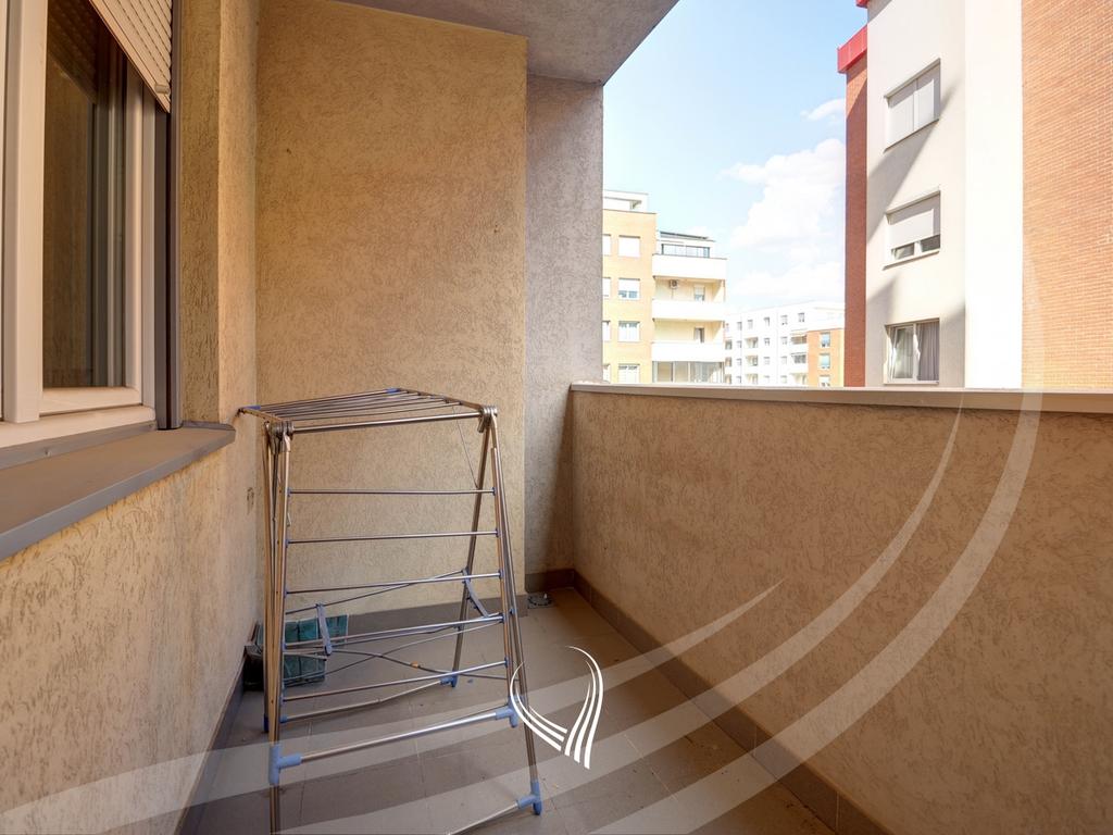 1-bedroom apartment for rent in the Arbëria neighborhood – Dragodan5