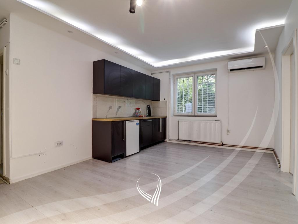 Zyre me 2 dhoma pune me qira në lagjen Qafa1