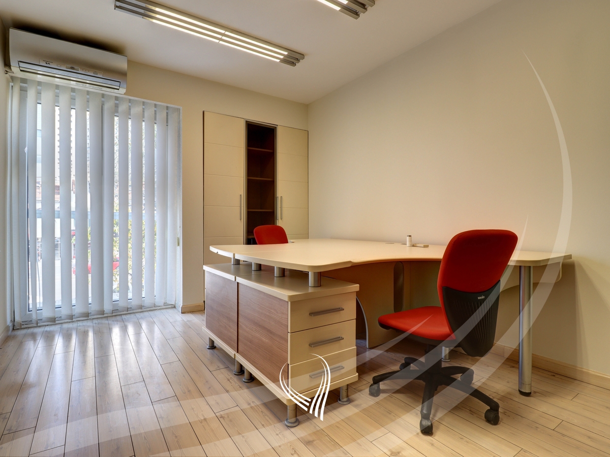 Office space with 7 rooms for rent in the Dardania neighborhood6