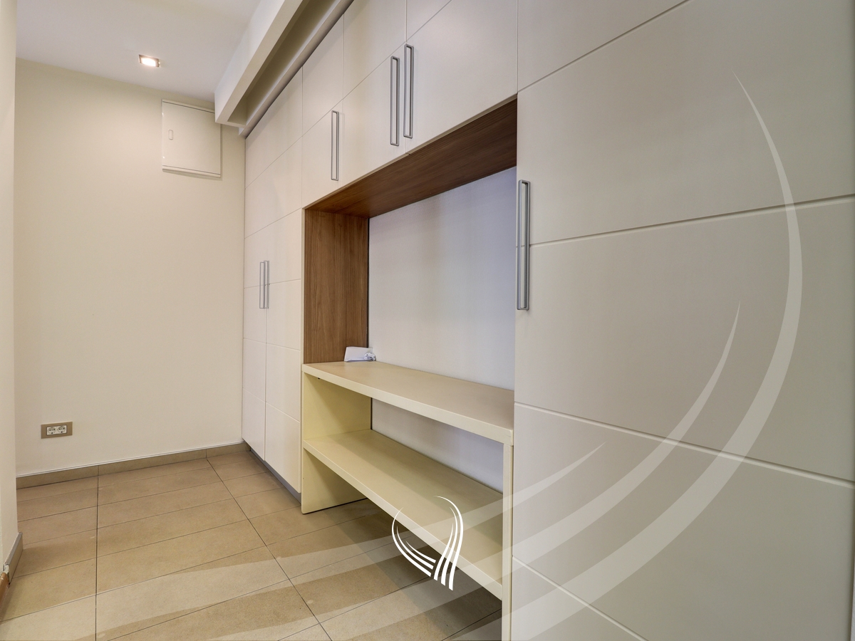 Office space with 7 rooms for rent in the Dardania neighborhood9