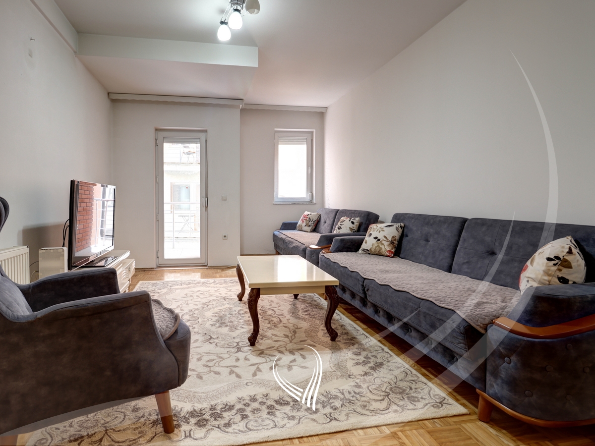 2-bedroom apartment for rent in the Center1