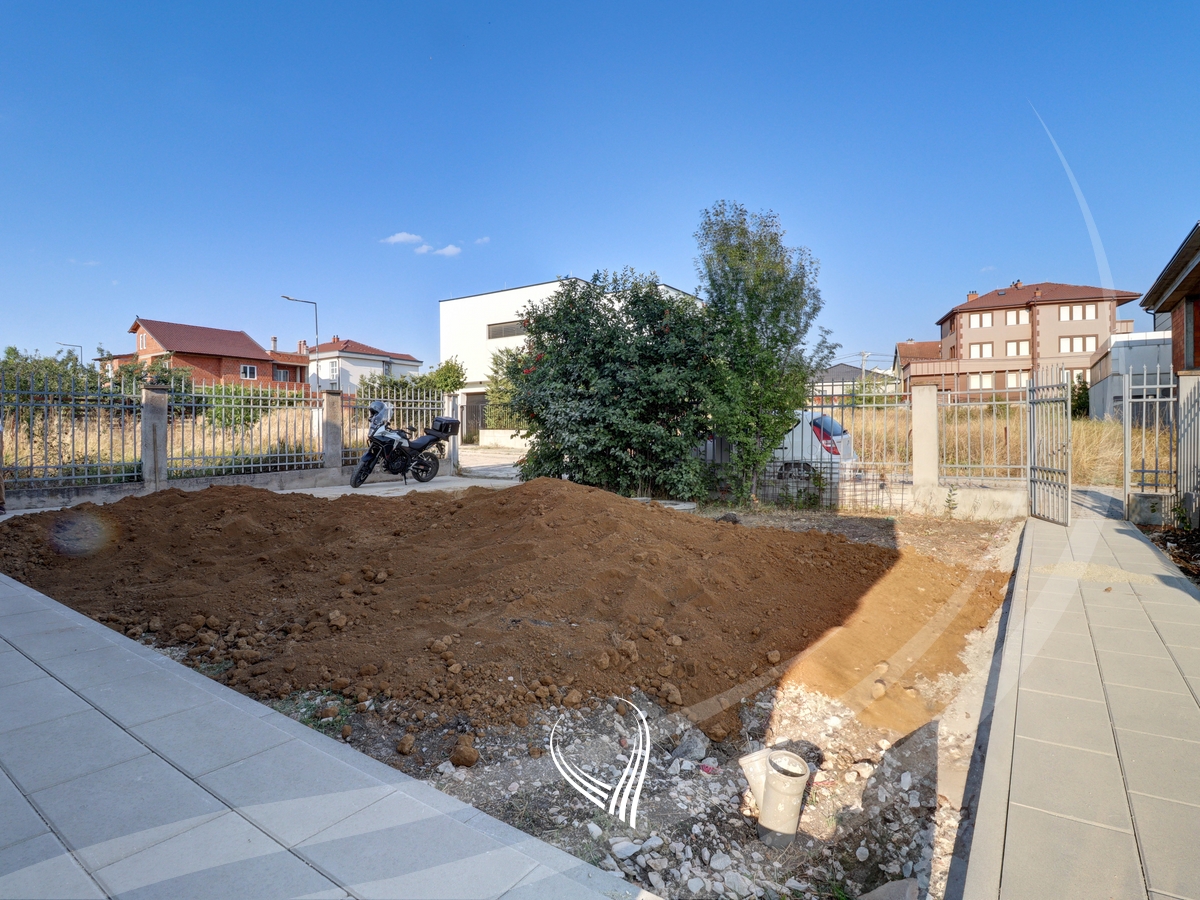 4-bedroom house for sale in Çagllavicë – Qëndresa neighborhood13