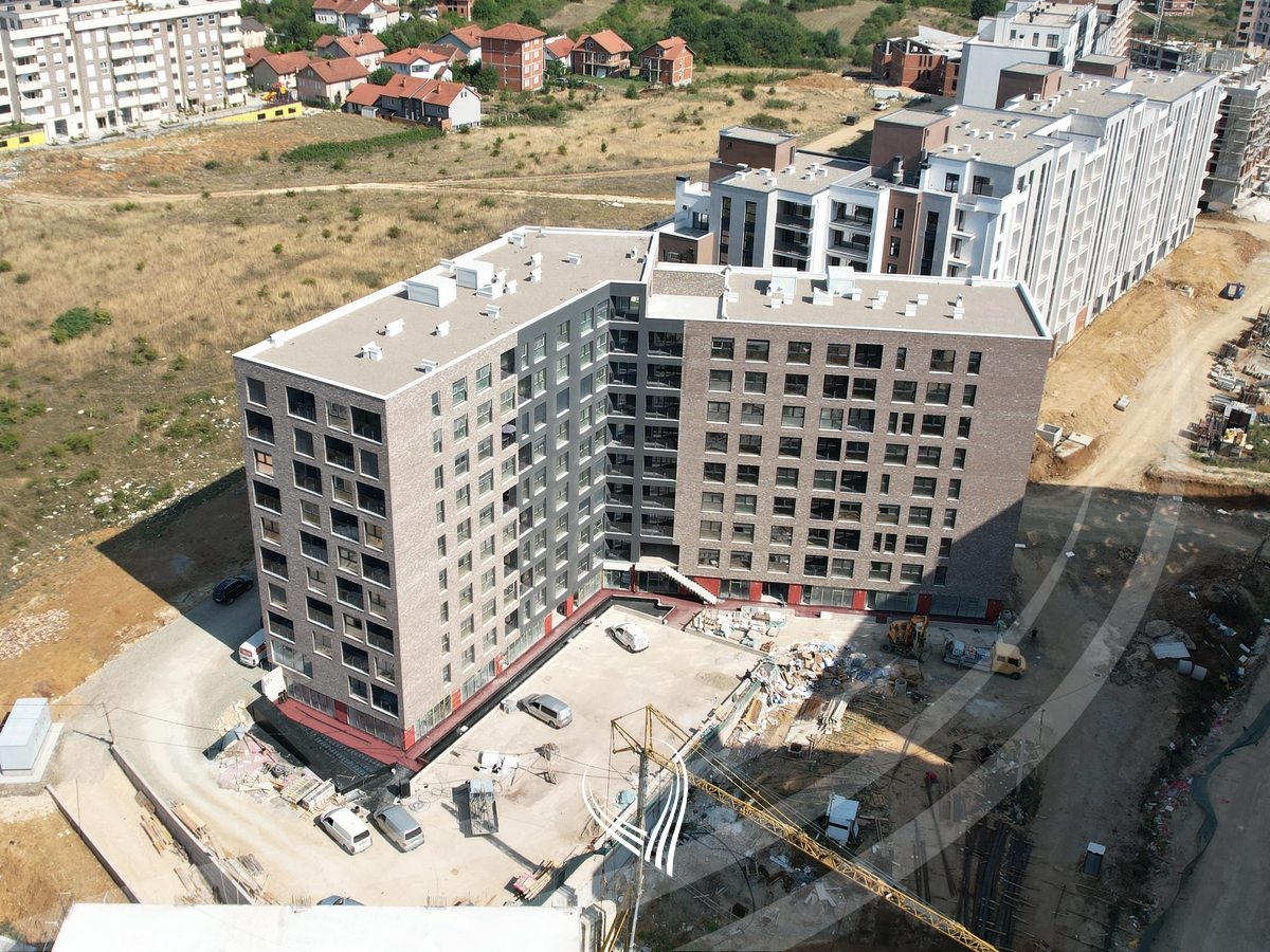 Banesë me 3 dhoma gjumi në shitje në lagjen Mati 1