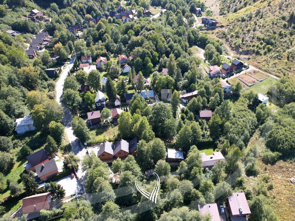 Vilë me 3 dhoma gjumi në shitje në Brezovicë23