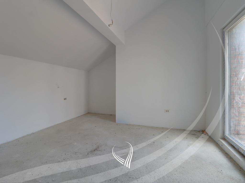 Shtëpi me 4 dhoma gjumi në shitje në lagjen Arbëria – Dragodan – Washington Residence10