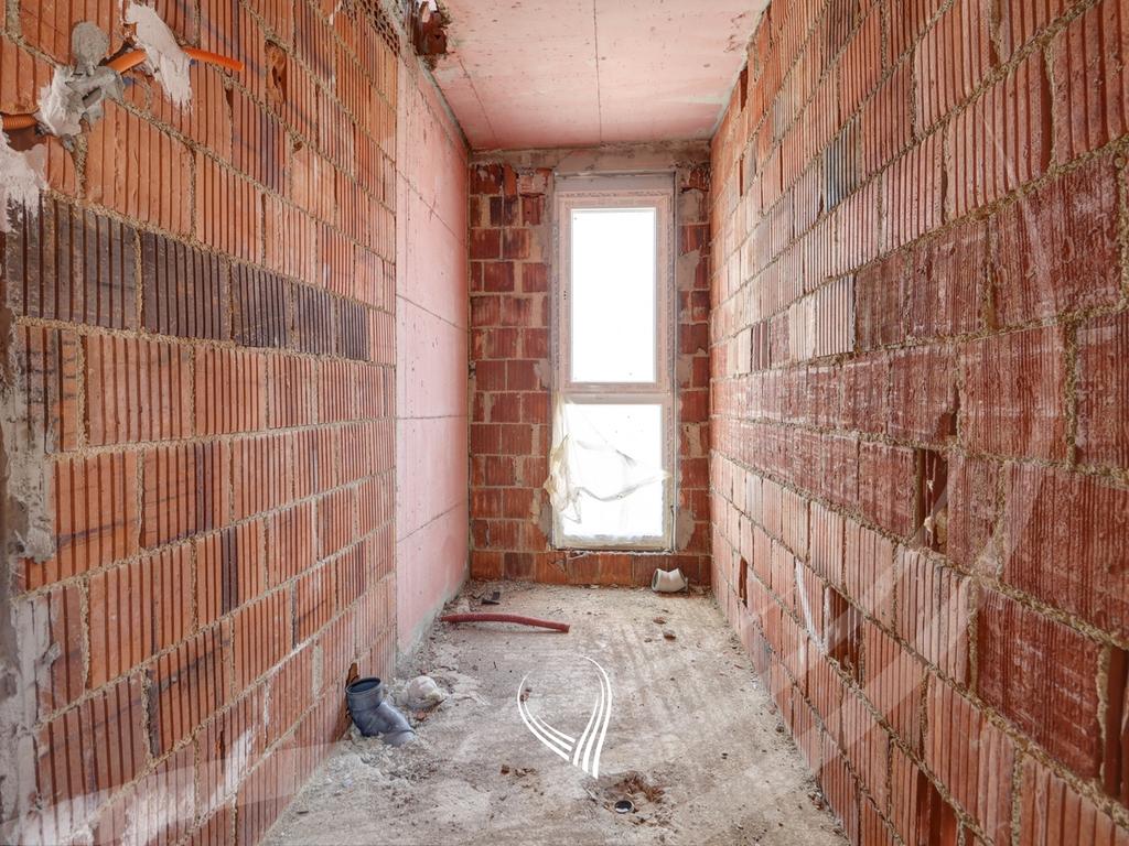 Shtëpi me 4 dhoma gjumi në shitje në lagjen Arbëria – Dragodan – Washington Residence14