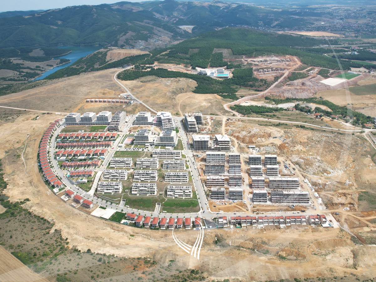 Banesë 275.84m2 në shitje në lagjen Marigona Hill3