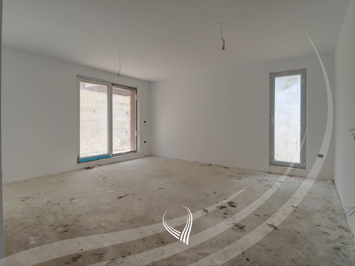 Shtëpi me 4 dhoma gjumi në shitje në lagjen Arbëria – Dragodan – Washington Residence4