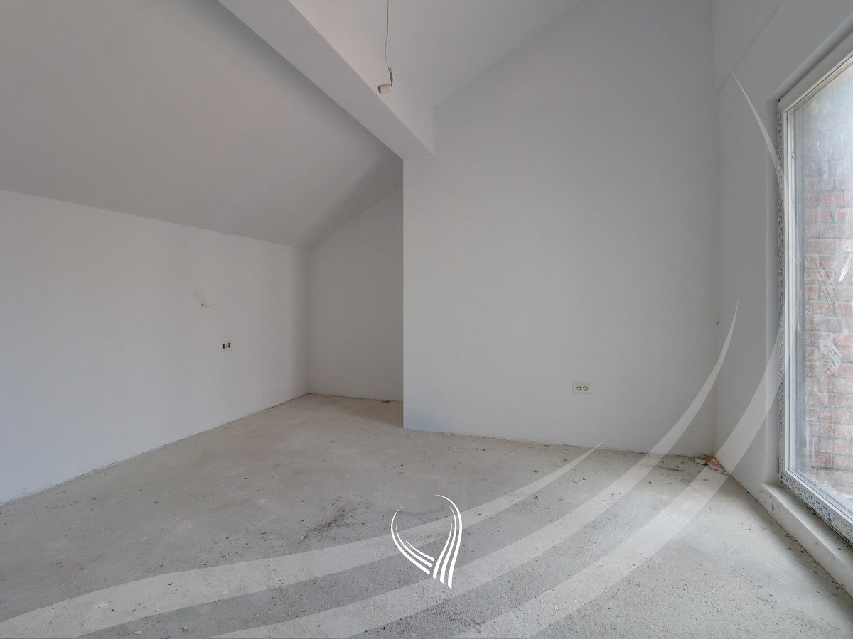 Shtëpi me 4 dhoma gjumi në shitje në lagjen Arbëria – Dragodan – Washington Residence10