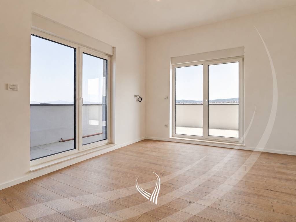 Penthouse 3 bedrooms for sale in the Arbëria neighborhood – Dragodan10