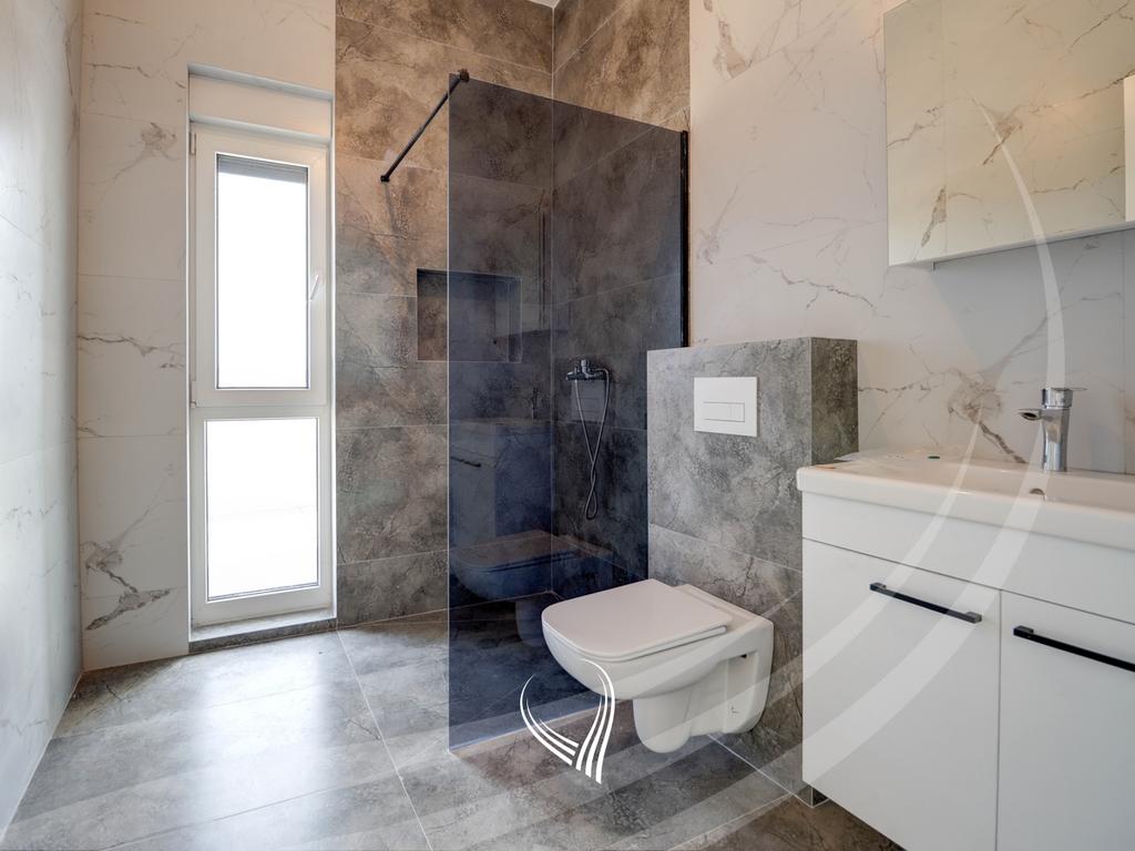 Penthouse 3 bedrooms for sale in the Arbëria neighborhood – Dragodan16