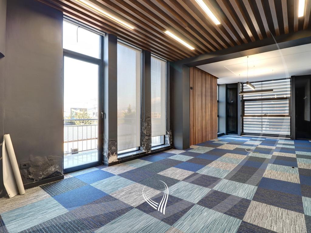 Commercial property 280m2 for rent in Çagllavicë7