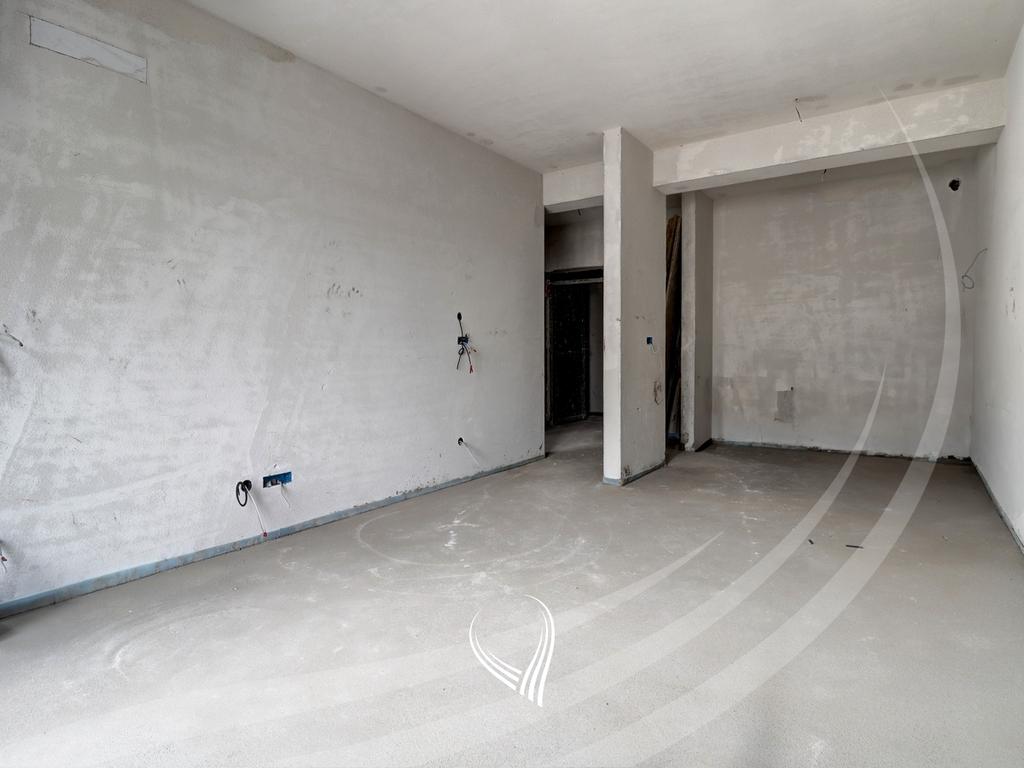 Banesë me 1 dhomë gjumi për shitje në lagjen Aktash – INON3