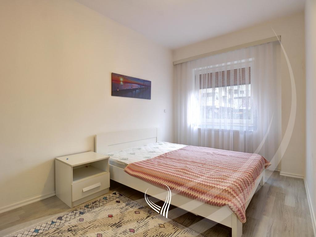 2-bedroom apartment for rent in the Arbëria neighborhood – Dragodan5