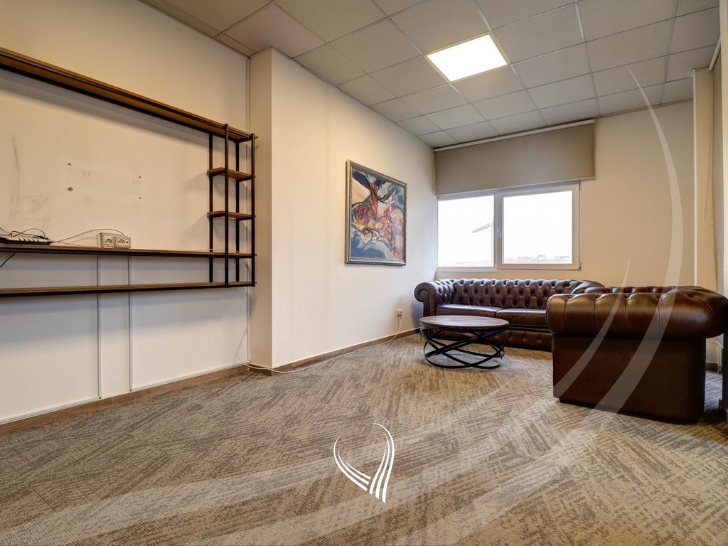 Zyre me 2 dhoma pune me qira në lagjen Prishtina e Re – Pallati i Avokatëve3