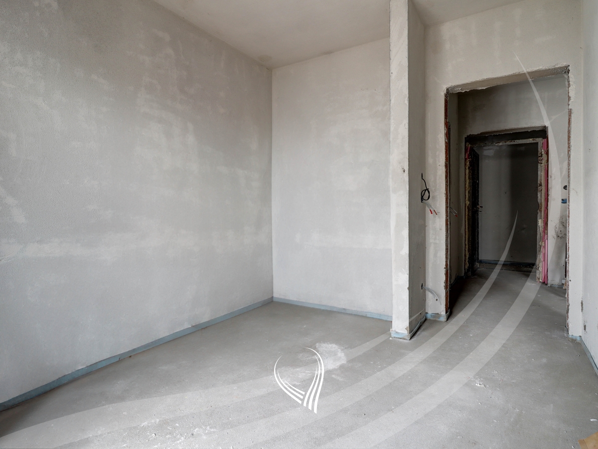 Banesë me 1 dhomë gjumi për shitje në lagjen Aktash – INON5