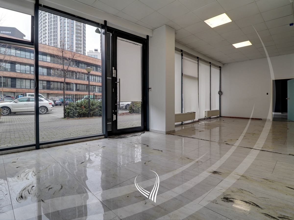 200m2 premises for rent in Lakrishtë neighborhood – Ramiz Sadiku Complex4