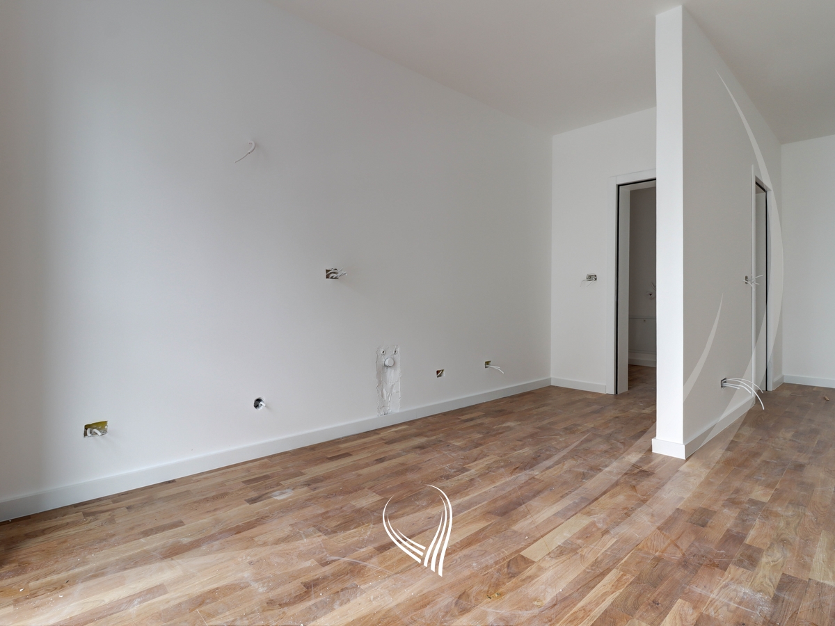 Banesë me 1 dhomë gjumi në shitje në lagjen Kalabria – Emshir4