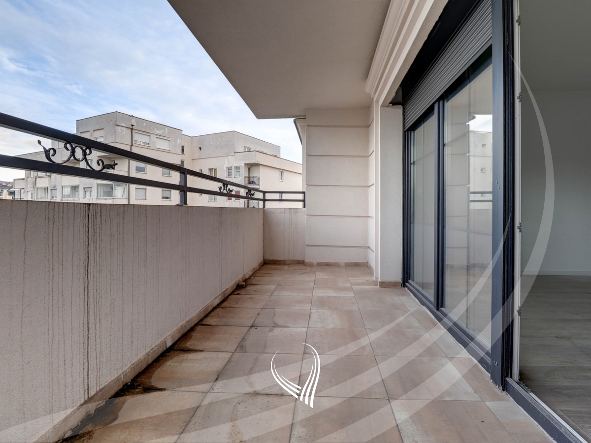 2-bedroom apartment for sale in the Tophane neighborhood – Orhidea5