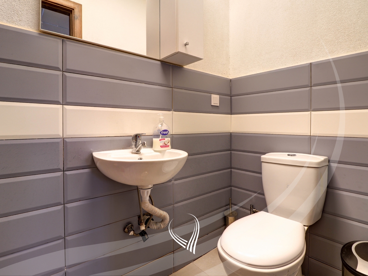 Zyre me 2 dhoma pune me qira në lagjen Prishtina e Re – Pallati i Avokatëve5