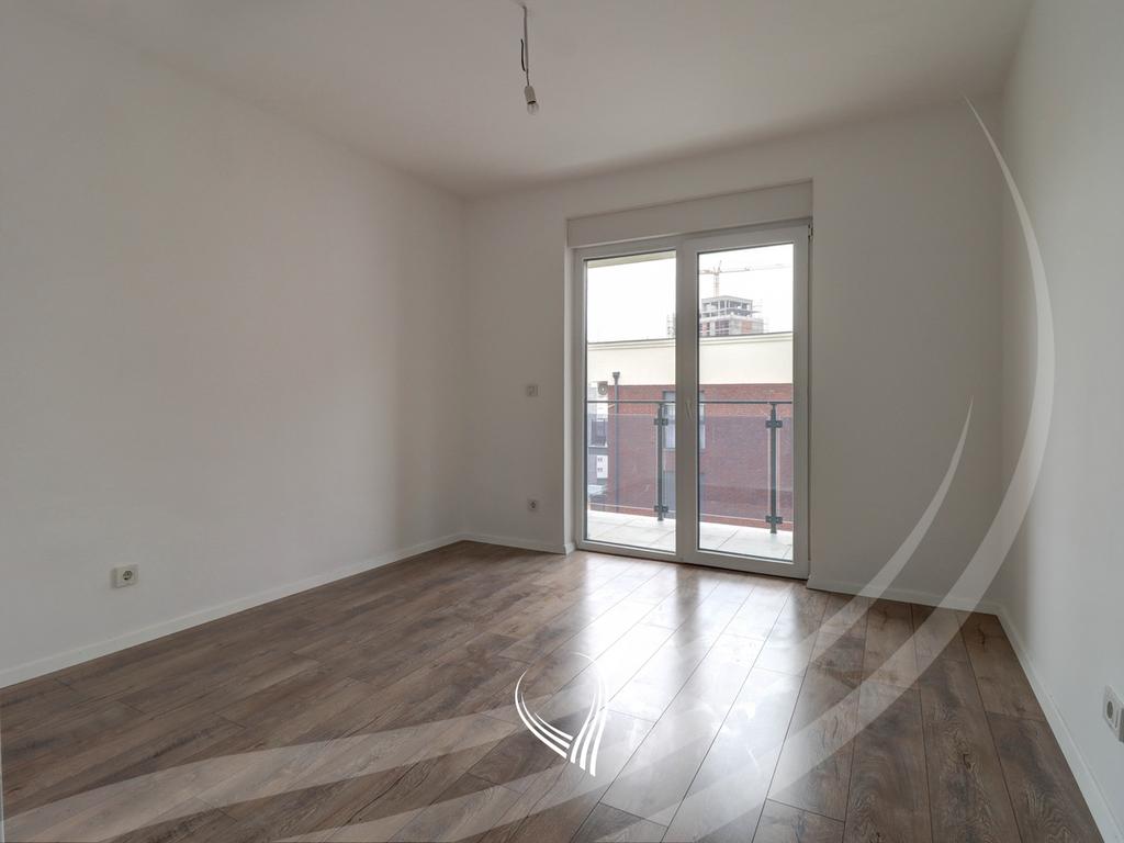 Banesë me 1 dhomë gjumi në shitje në lagjen Mati 15