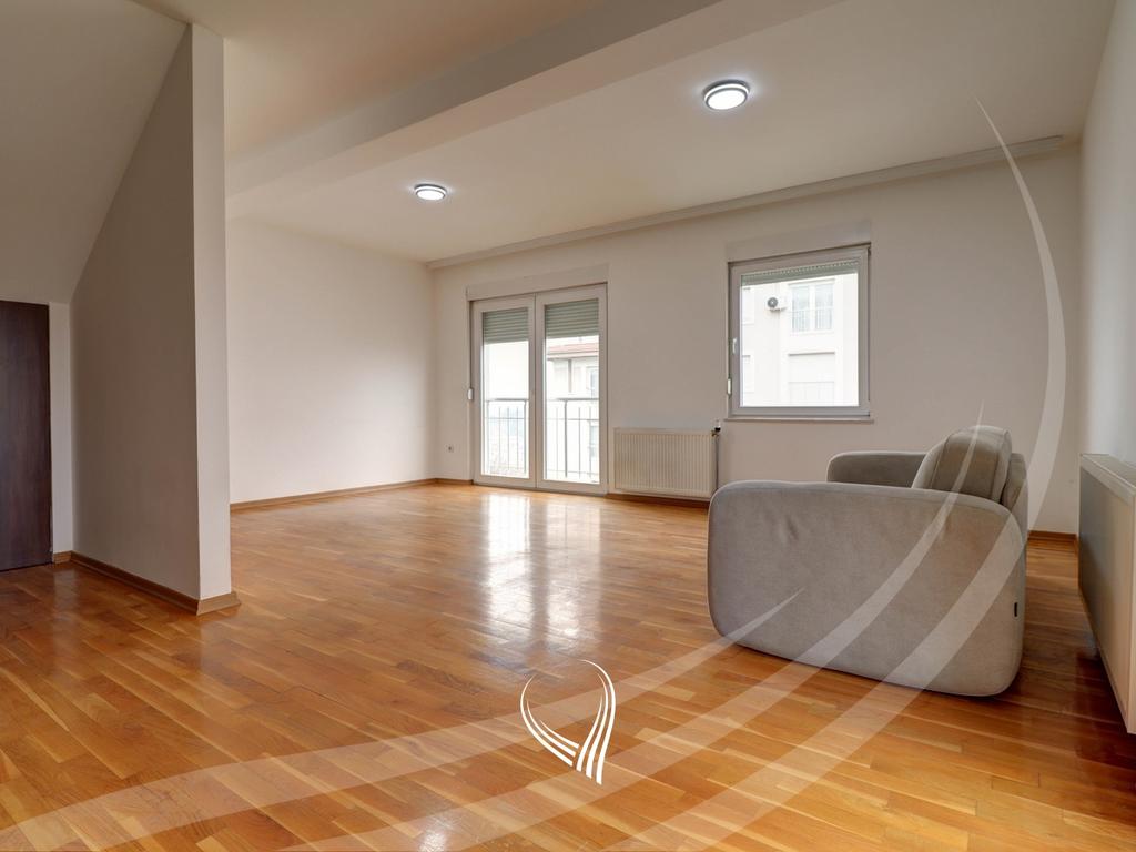 Duplex 156m2 me qira në lagjen Kalabria – Emshir – Prishtina Stars4