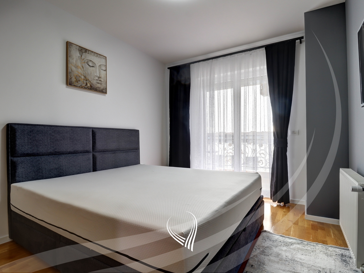 Banesë me 1 dhomë gjumi me qira në lagjen Kalabria – Emshir4