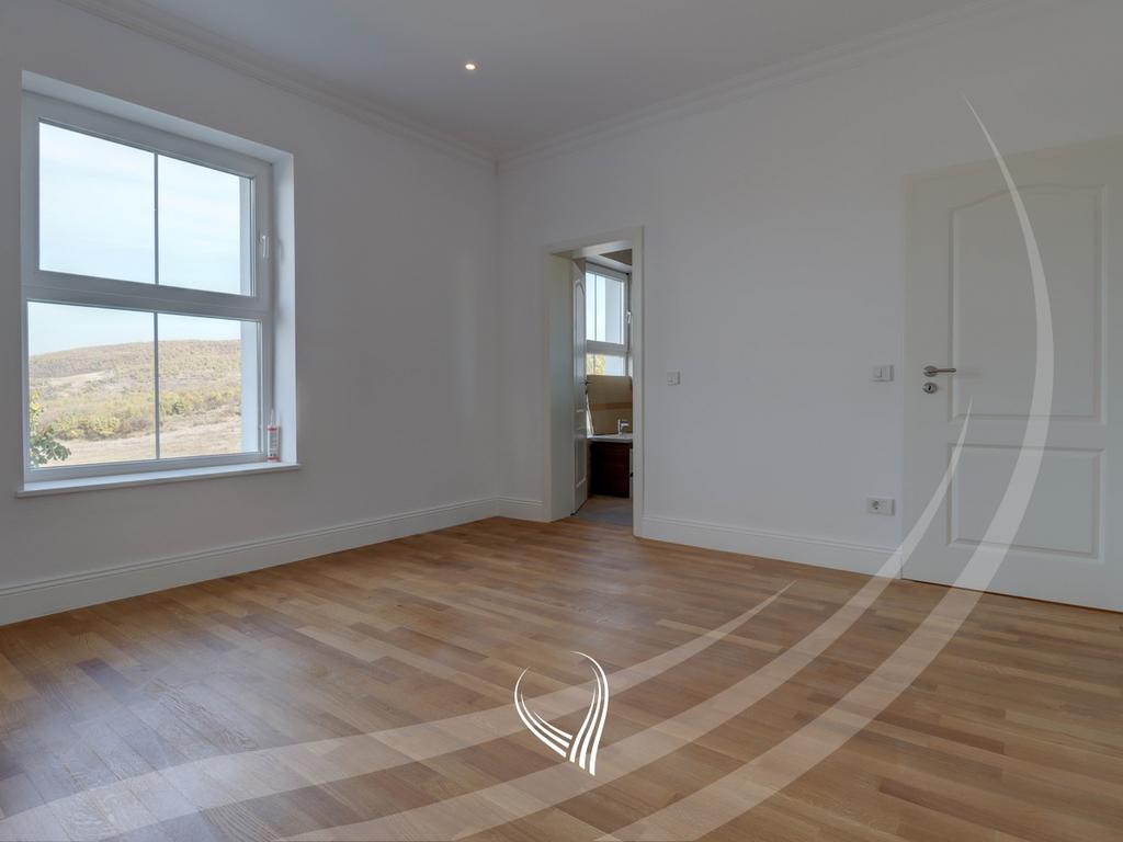 4 bedroom house for sale in Bërnica - Chelsea Point8