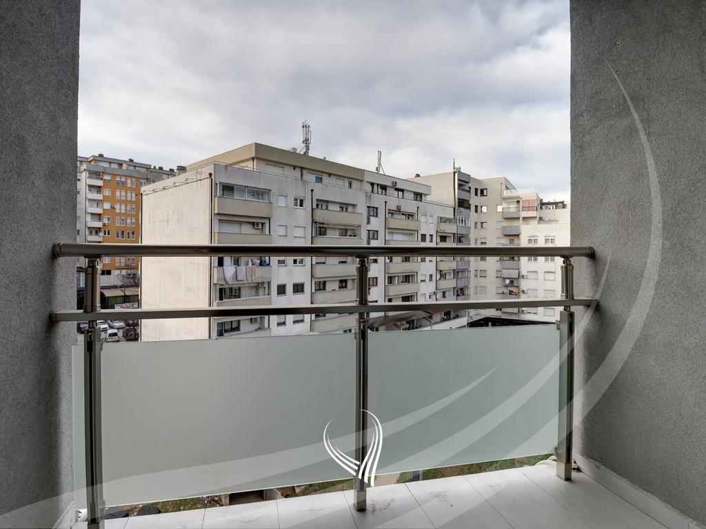 2-bedroom apartment for rent in the Arbëria neighborhood – Dragodan8