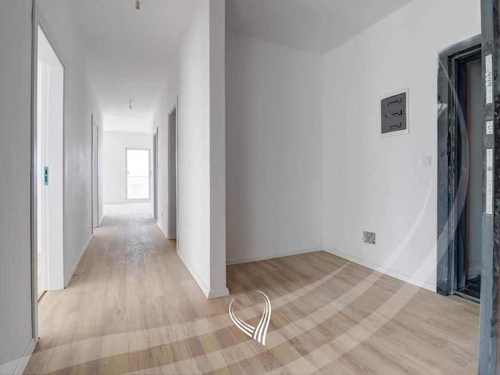 3-bedroom apartment for sale in the Arbëria neighborhood – Dragodan7