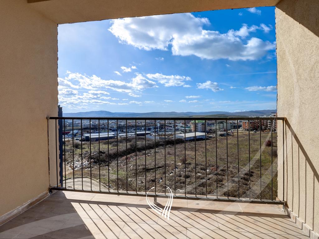 3-bedroom apartment for sale in the Arbëria neighborhood – Dragodan8