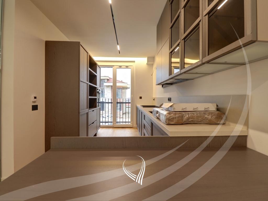 4-bedroom house for rent in the Marigona Hill neighborhood1