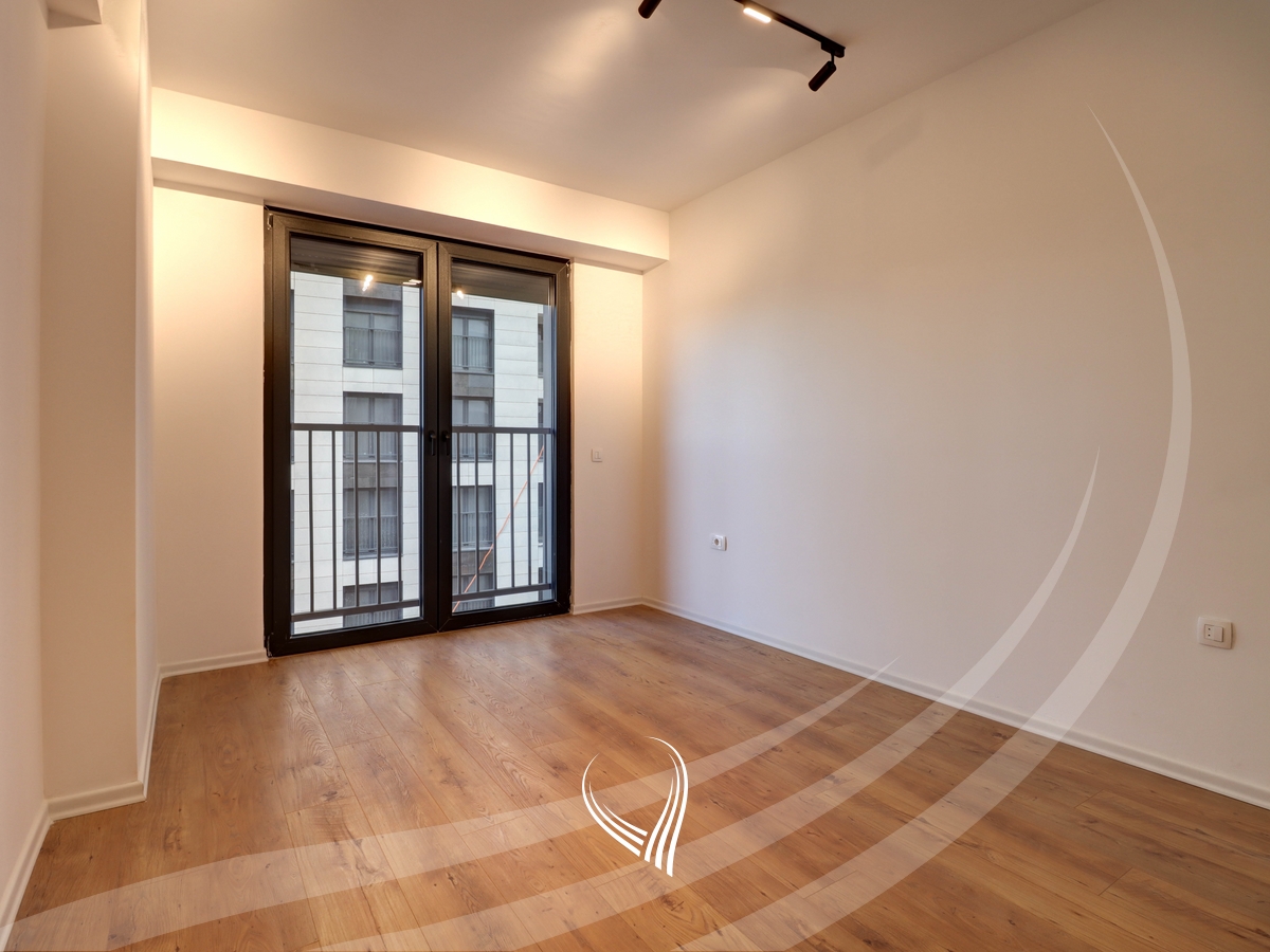 Zyre me 4 dhoma pune me qira në lagjen Lakrishtë – Prime Residence 25