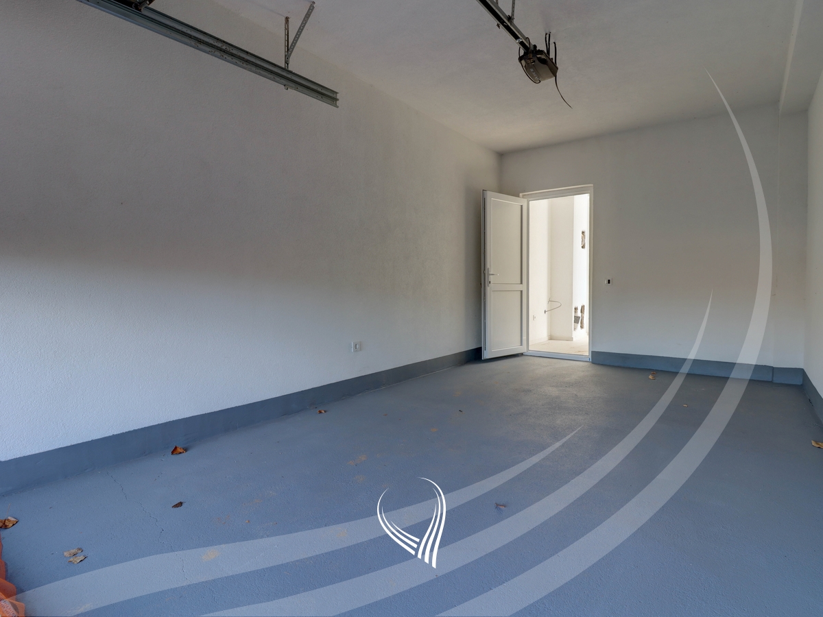 4 bedroom house for sale in Bërnica - Chelsea Point15